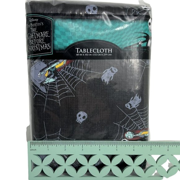 Disney Nightmare Before Christmas Tablecloth 60"x102” Jack And Sally Spiderwebs - Picture 9 of 12